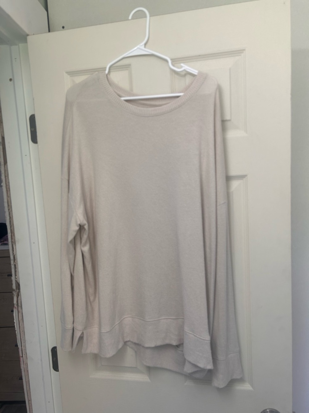 Light Beige Crewneck Long Sleeve